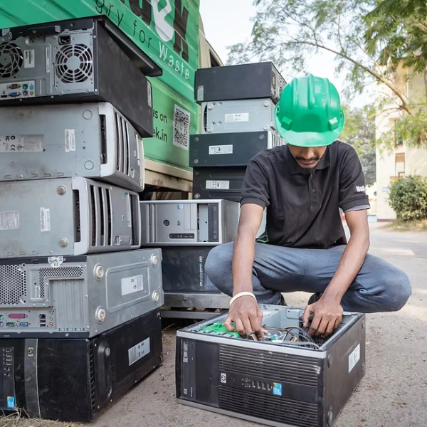 Electronic Waste Recycling Service Dubai